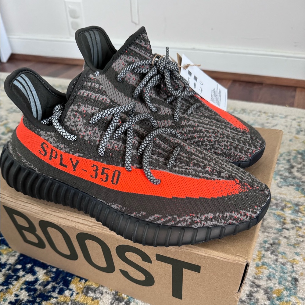 Yeezy boost 350v2
